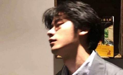 一个男人总和你说以后画大饼