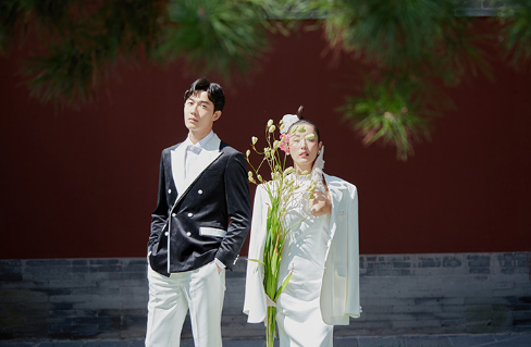 领证没办婚礼可以做伴娘嘛