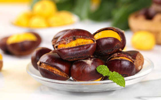 山楂和板栗一起吃会怎么样山楂和板栗一起吃有什么危害(板栗和山楂能同吃吗)