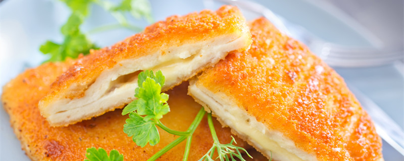 如何做炸鸡排才好吃(怎样做炸鸡排好吃又简单窍门)