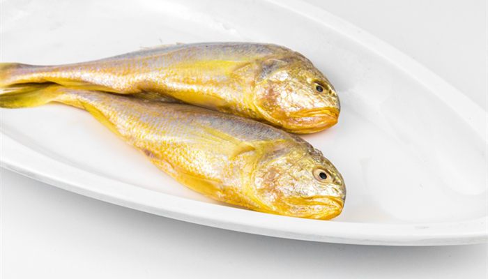 海鱼干货怎么做好吃酱味烤海鱼的做法