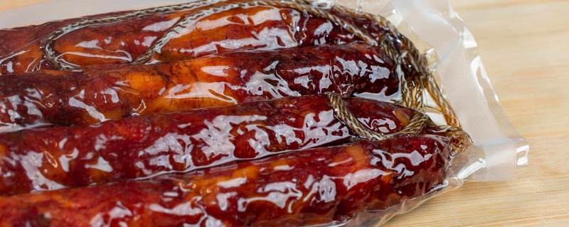 腊肠晒几天就可以收了18至25度天气可晒腊肠吗(腊肠晒几天好)