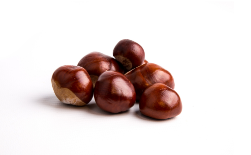 板栗和红薯哪个热量高板栗和红薯哪个更有营养(板栗红薯和红薯的热量区别)