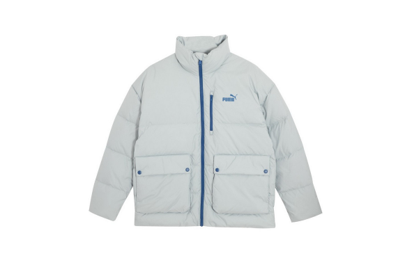 羽绒服里面穿的越少越暖和吗羽绒服里面是不是穿的越薄越暖和(羽绒服里面穿的越少越好)