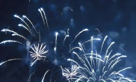 2021襄阳哪能放烟花