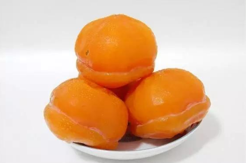 冻柿子是脆皮柿子吗