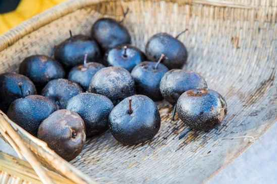 冻梨比新鲜的梨好吃吗