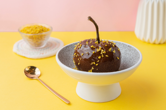 冻梨和冻柿子哪个含糖量高冻梨和冻柿子哪个热量高(东北冻梨冻柿子如何吃)