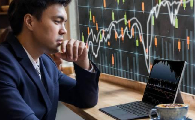 基金经理从业年限要求