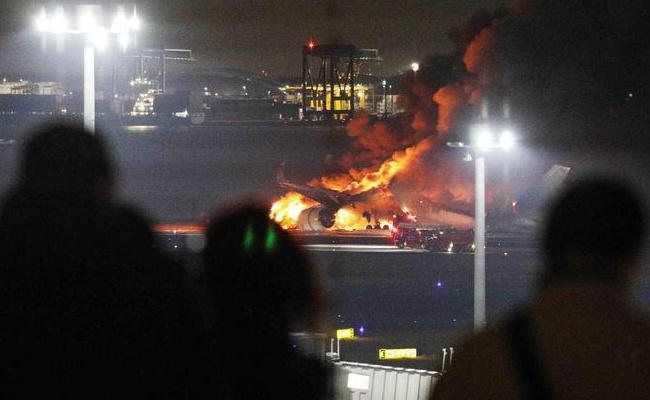 客机爆炸视频大全