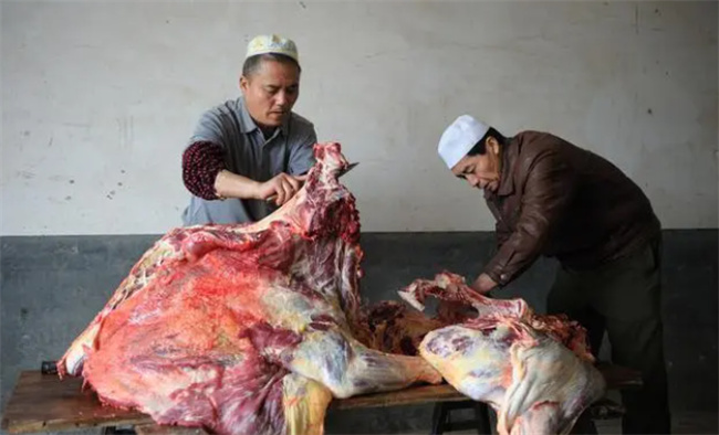 ​回族有哪些节日回民什么节日最隆重(回族的传统节日有哪些节日和风俗)