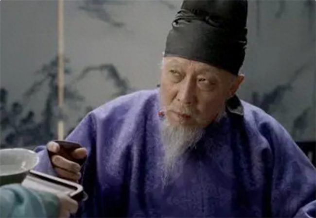 唐朝一家族3代出2宰相为何一个受称赞一个名声尽毁(唐朝几位宰相)