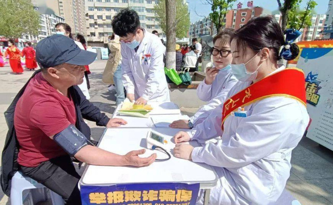 绘就民生幸福底色