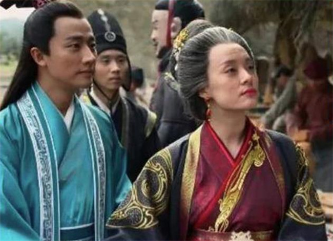 芈月和魏丑夫什么关系