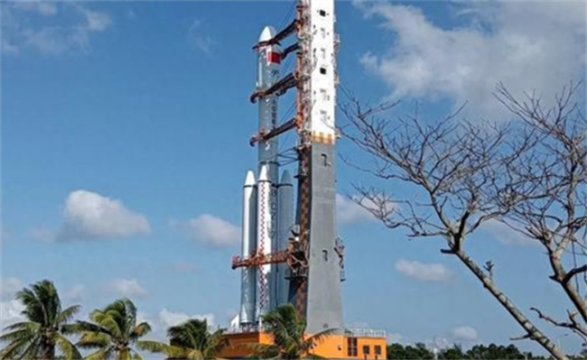 直击天舟二号货运飞船对接