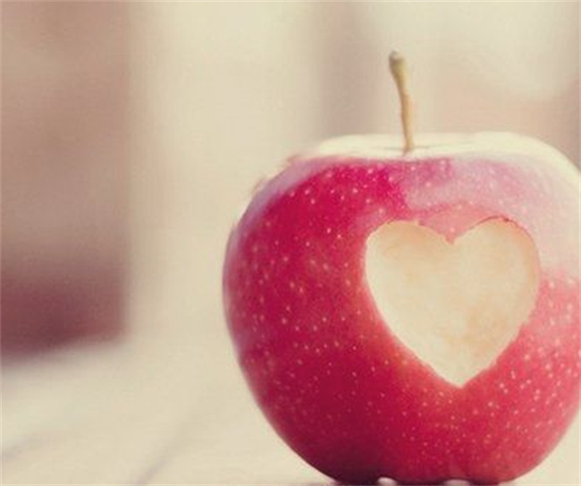 每天早上空腹吃一个苹果有什么好处女性