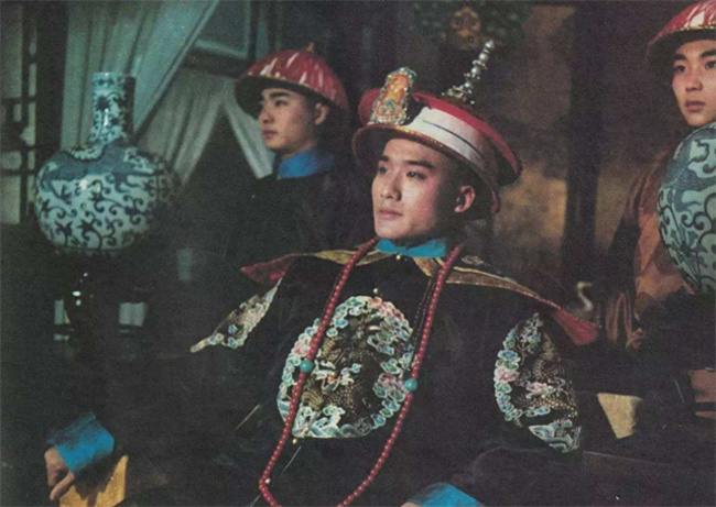 抢走慈禧的宠爱皇帝因她们早逝咸丰皇帝的四春娘娘之谜(咸丰四阿哥)