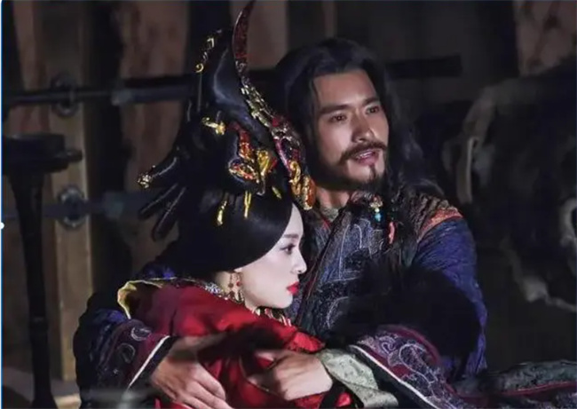 芈月和魏丑夫什么关系