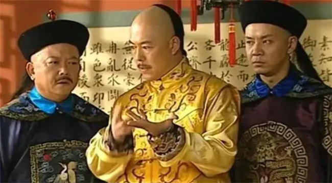 和珅升迁最快兼职也最多但有两个部门乾隆从不让他染指(和珅曾担任的官职)