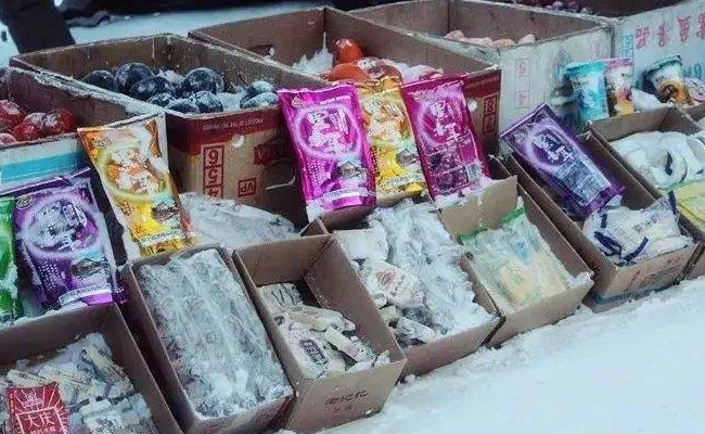 东北冬天卖冰棍