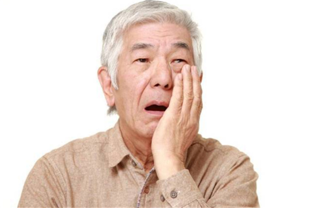 手麻脸麻腿麻脚麻是怎么回事(脸麻手麻腿麻是啥病)