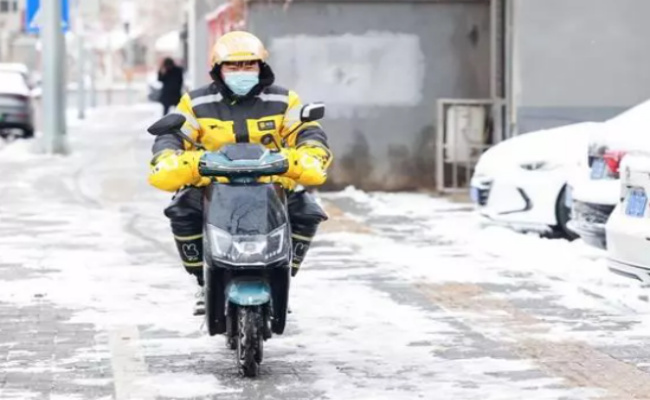 如何平衡骑手的安全和收入在冬季的极端天气下(如何做好骑手工作)