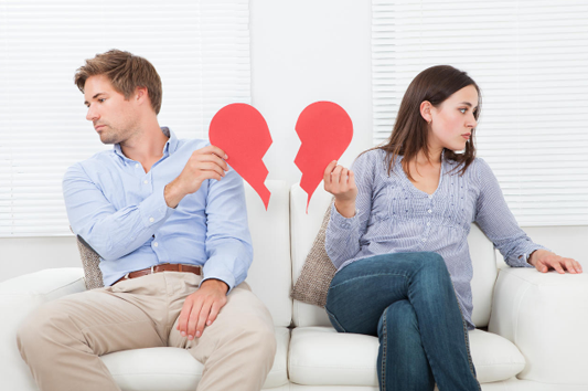 离婚冷静期是不是各自过各自的离婚冷静期要分开生活吗(离婚冷静期还算合法夫妻吗)