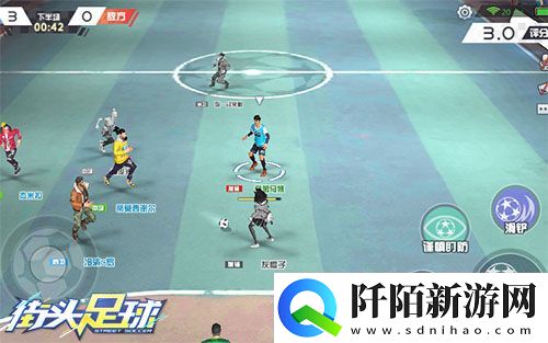 C罗坐阵街头足球4V4实时竞技