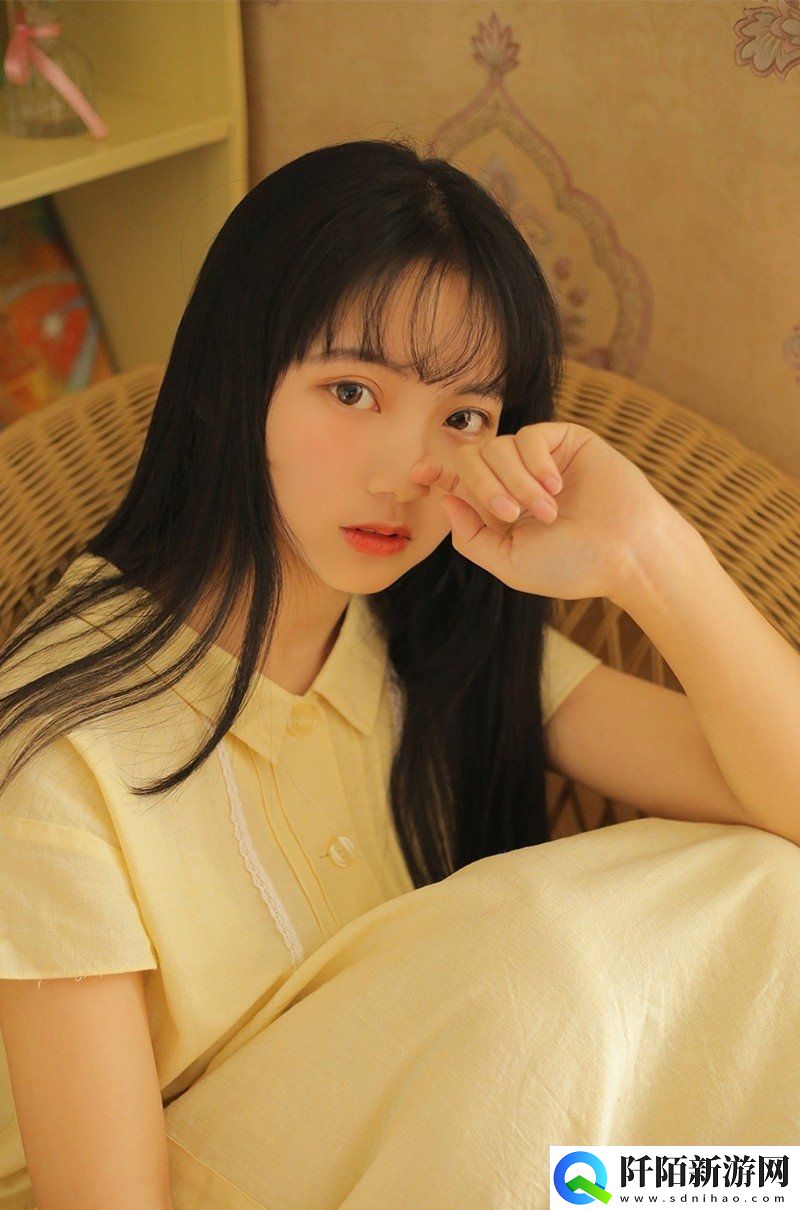 82岁老人找20多岁小伙子