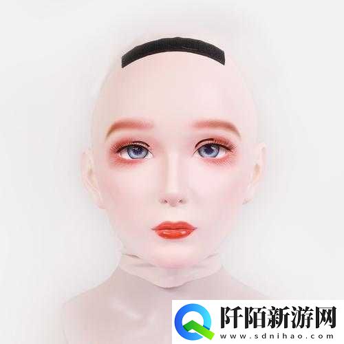 一觉醒来自己变成了乳胶娃娃