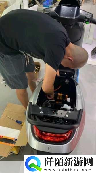 车子一晃一晃就C进肉了的游戏