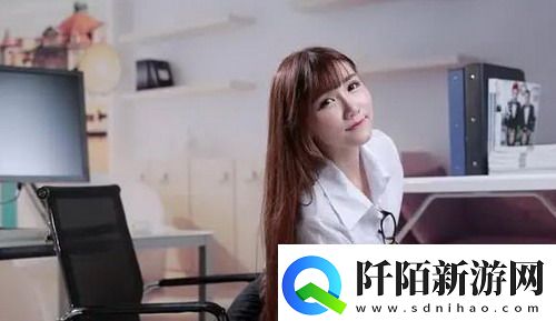 已满十八岁从此进入戴好耳机的网友