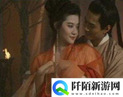 皇后被藩王和神犬赐精